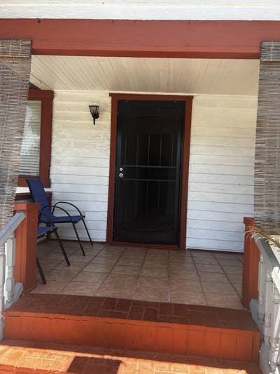 Shared room available $600/M Main Photo