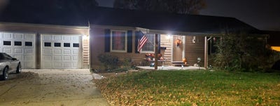 Single small room for rent in quiet neighborhood.  Main Photo