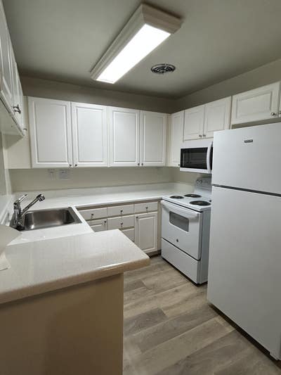 Looking to replace Master Bedroom Tenant Main Photo