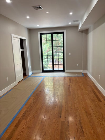 Brand New Construction Sunny- Massive- Quiet Main Photo