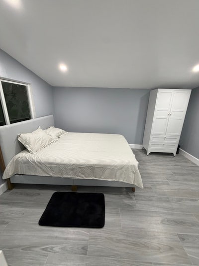Room for Rent Main Photo