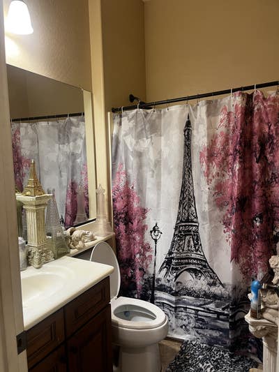 Private room and bathroom for rebt Main Photo