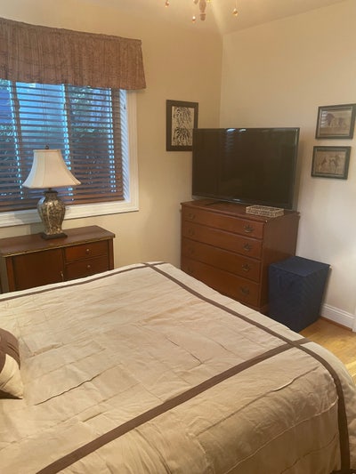 Room for Rent - Seminary Valley Main Photo