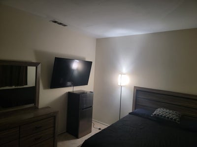 Private Room & Bathroom  Main Photo