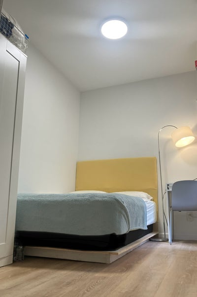 Upper East Side Share one bedroom in Two bedroom Main Photo