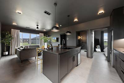 Modern Suite with Private Entry and Comfort  Waxah Main Photo