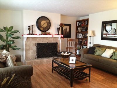 GIRLS ONLY! 1 Room Left in Holladay 5 bed 2 bath Main Photo