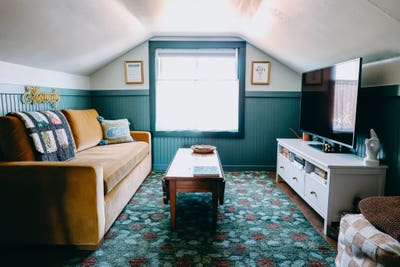 Fully Furnished 1BR Mid_Term Rental in Prineville Main Photo