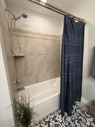 Beautiful Home – Private Room &, Great Location  Main Photo