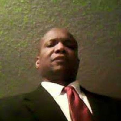 Straight Man Looking For Room to Remt Main Photo