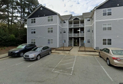 Bright pad in Raleigh Main Photo