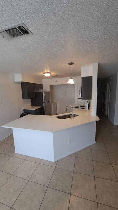 Newly Renovated and furnished|  10% Off First 6 We Main Photo