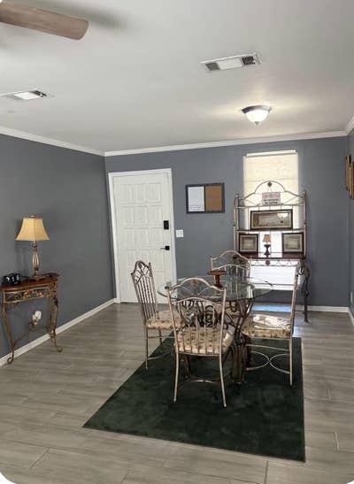 Cozy Condo on Beach Blvd, Mins Away from Jag Stadi Main Photo