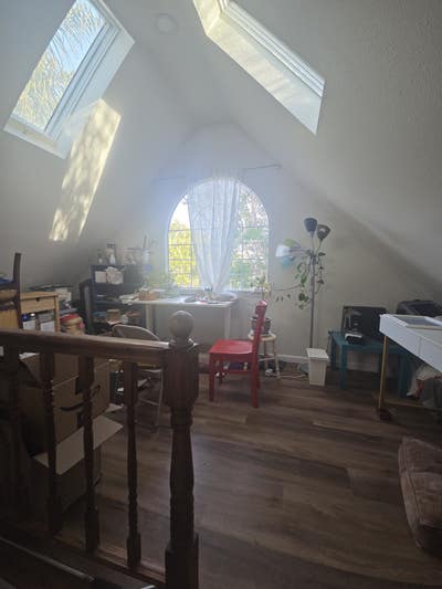 1Bd/1bath + Loft in a shared house Main Photo