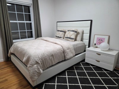 Fully Furnished Room | Utilities + WiFi Included Main Photo