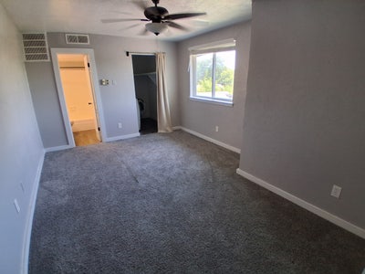 Upstairs Room w/ ensuite Bath Main Photo