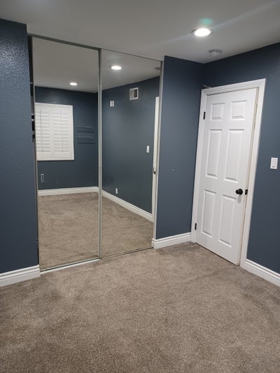 Room for rent Main Photo
