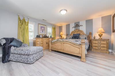 Irvine Master Bedroom w/ Bath  14' x 15' for Rent Main Photo