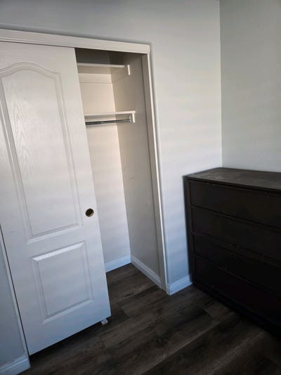 Room for rent  Main Photo