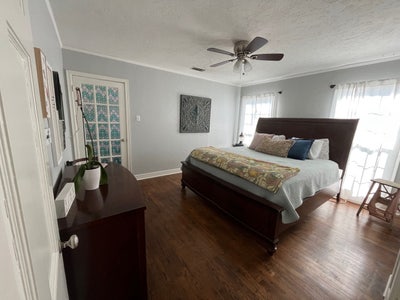 Private large room with private entrance  Main Photo