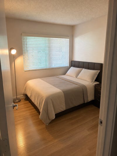  Private Room for Rent – Huntington Beach 🌴 Main Photo