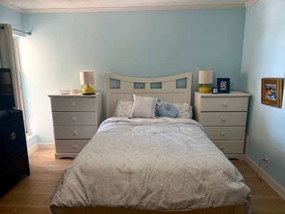 Furnished Private Room + Ensuite Bath Main Photo
