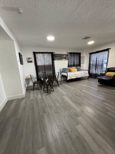 Cozy Miami Home Main Photo