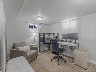 Private Basement Room in Holladay Home — $moAvail Main Photo