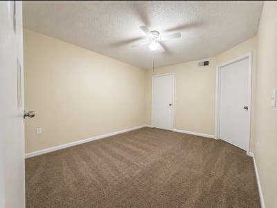 Private Room + Bath - $1,000 Utilities Incl. Main Photo