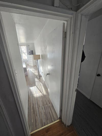 Room close to train 1 and 4 Bronx NYC Eng o Esp Main Photo
