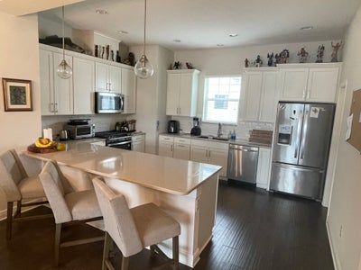 3/3.5 Townhome in the Heart of Tampa Main Photo