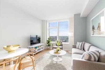 Luxury 1 bedroom available  Main Photo