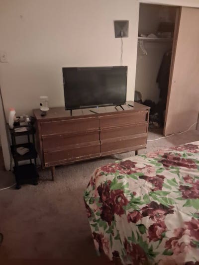 Large 1 bedroom for rent Main Photo