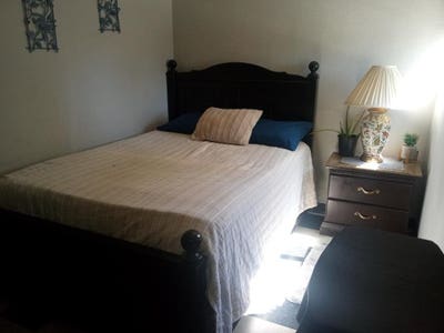 Room Available Pool Central Location Main Photo