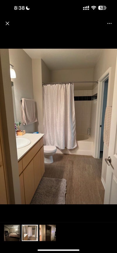 Master Style Bedroom w/walkin Closet Main Photo