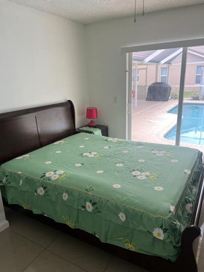 Single room for rent  Main Photo