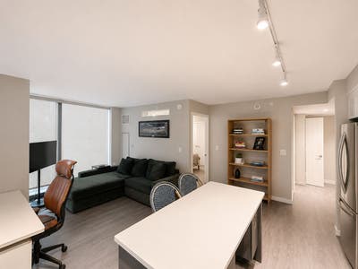 Lease Takeover – Rosslyn, Arlington – $1500 Credit Main Photo