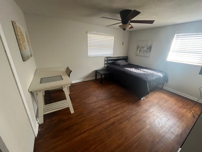 Private Bedroom for Rent in Co_Living Home (Share Main Photo