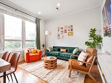 West Loop | 2Br/2Ba | $3,900 | Oct 1 Move-in  Main Photo
