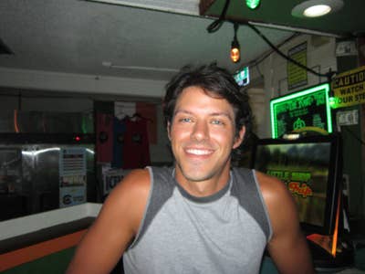 Room wanted in San Francisco Bay Area Main Photo