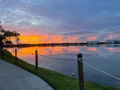 Private Master bedroom for rent - Oakland Park FL Main Photo