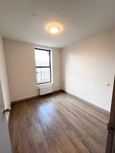 565 W 144 Brand New Rooms in 5 B 2 B W/D Main Photo