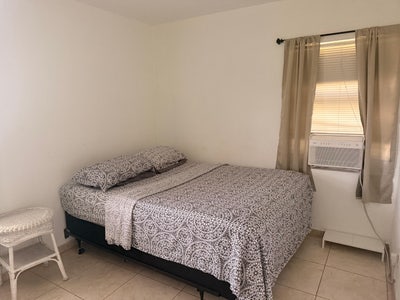Room for rent  Main Photo