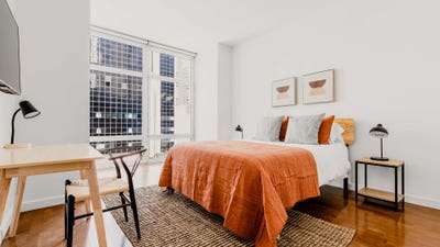 Furnished rooms available for sublet in Midtown! Main Photo