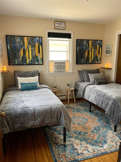 Furnished Private Room | Utilities Included Main Photo