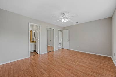 Clean house with perfect location  Main Photo