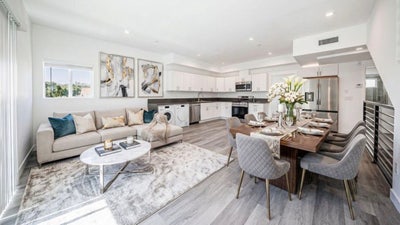 Private room in mid city/Culver City Main Photo