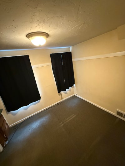 1 Bedroom with built in desk and closet available Main Photo