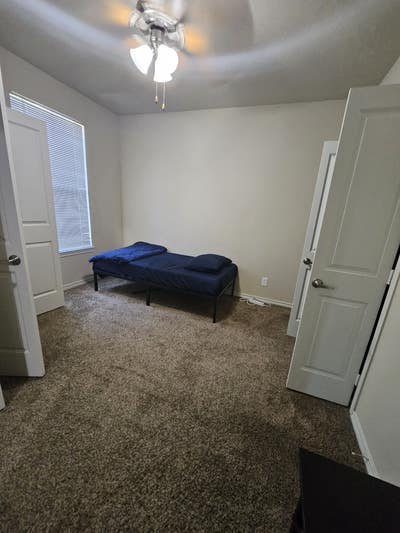 Clean and quiet 2-bedroom/2-bathroom apartment Main Photo