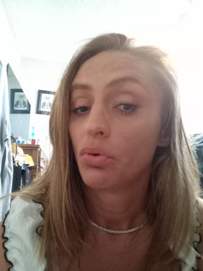 Room wanted in Phoenix, AZ Main Photo
